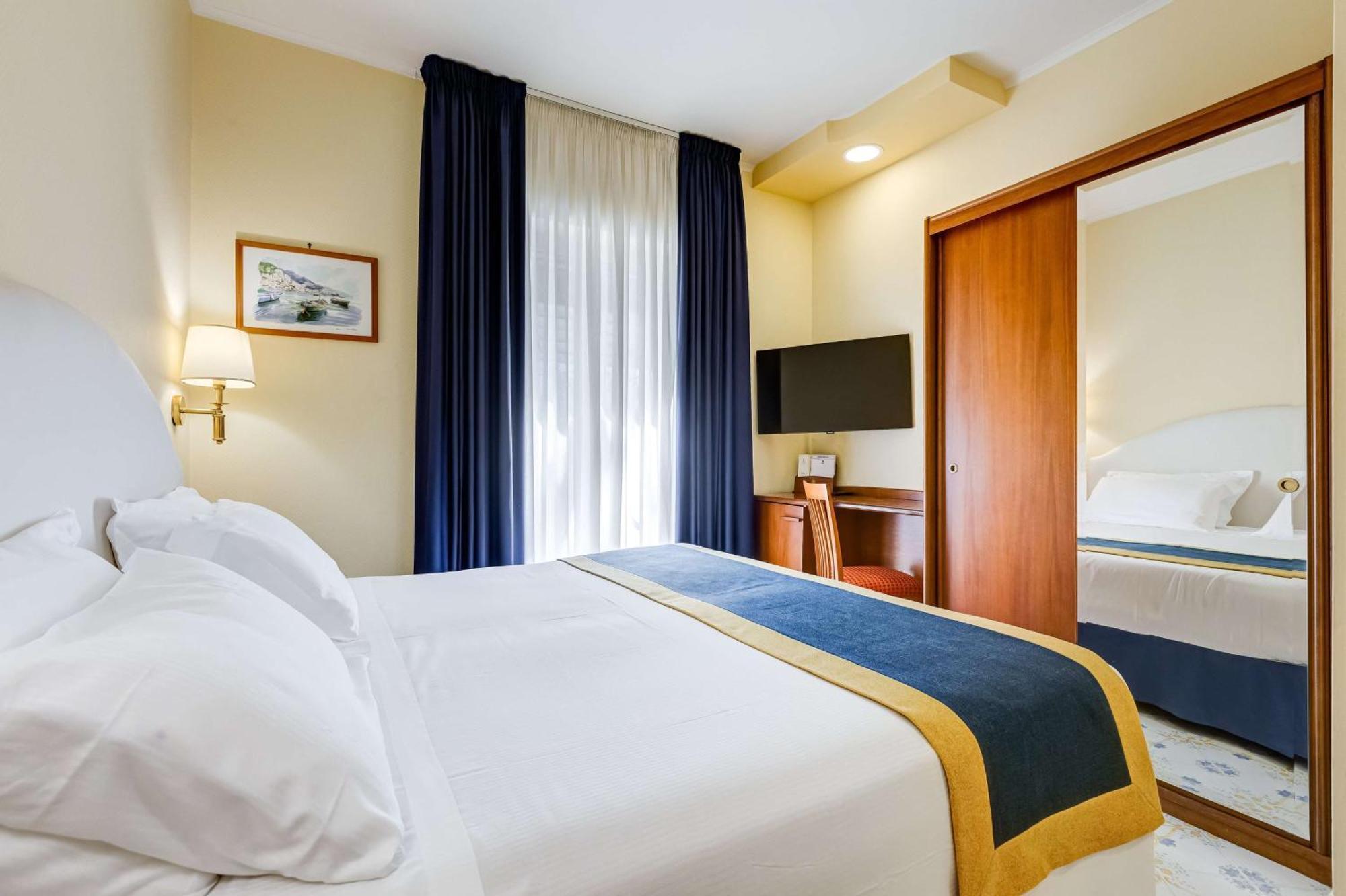Best Western Hotel La Solara Sorrent Exterior foto