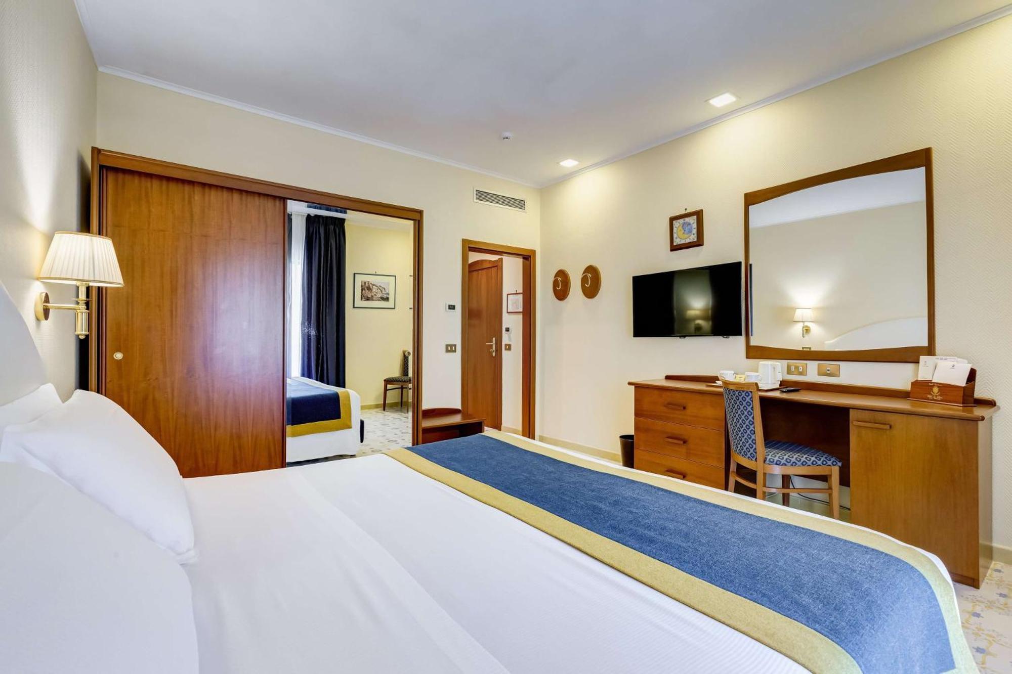 Best Western Hotel La Solara Sorrent Exterior foto