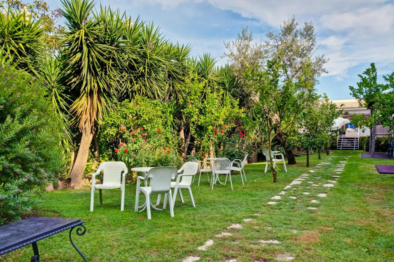 Best Western Hotel La Solara Sorrent Exterior foto